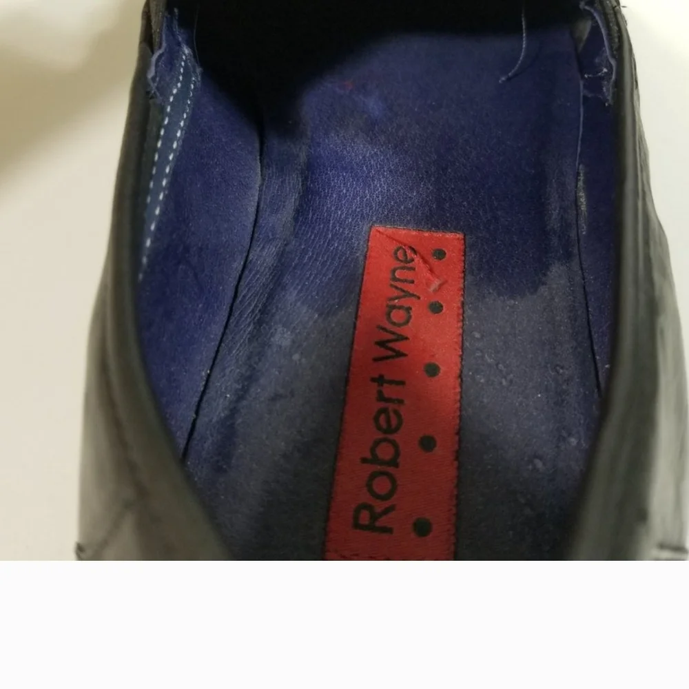 Robert Wayne Classic Black Slip-On Loafers